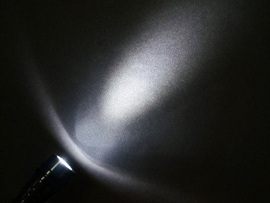 Nối dài từ tính LED Pen Đèn pin 22m Chùm Khoảng cách Tùy chỉnh màu