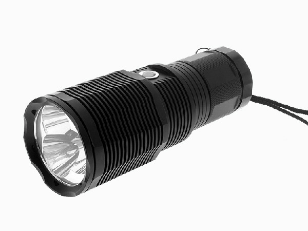 Cực cao sáng XHP50x3 LED 6000 lumens 4x18650 8800mAh khả năng chịu nước IP67 sạc LED đèn pin